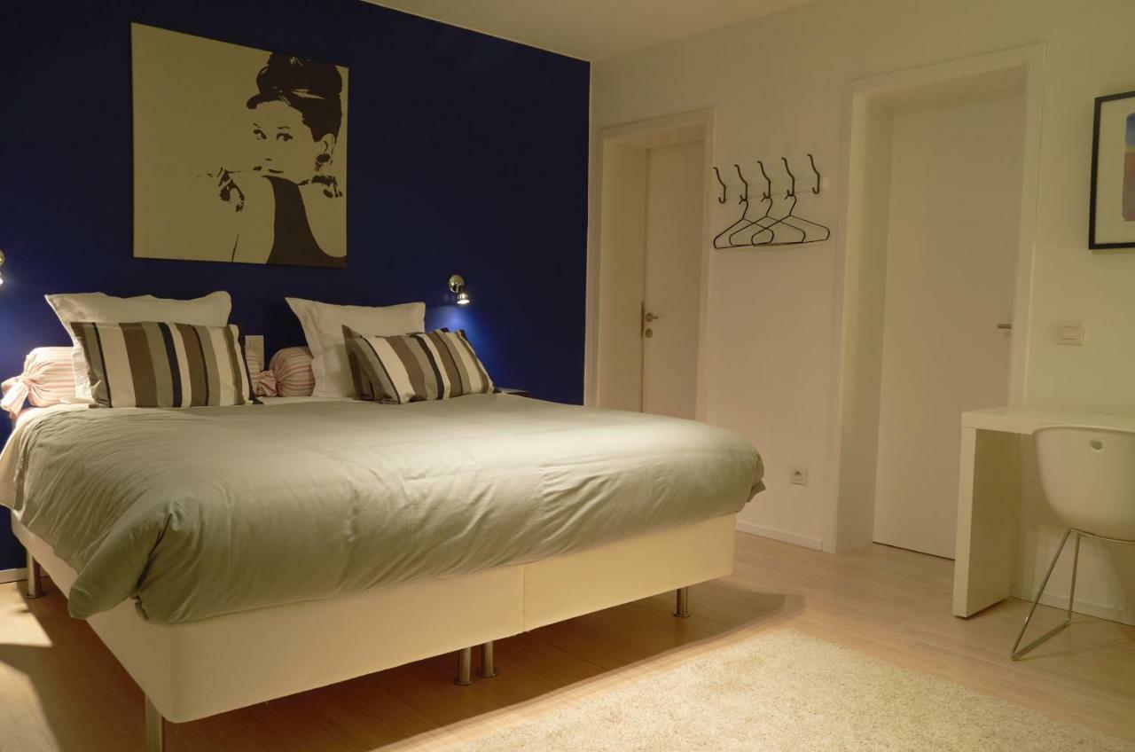 Nena Guesthouse Leuven Bagian luar foto